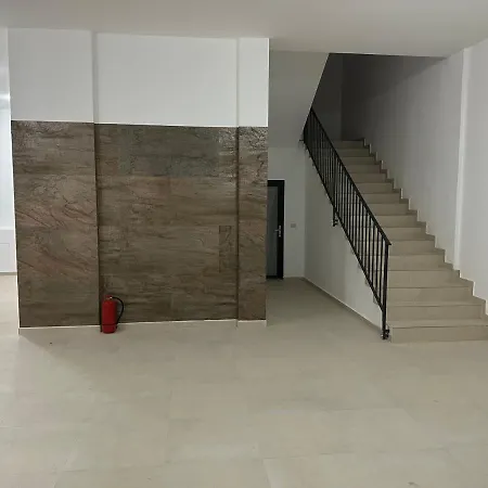In Apart Hotel Bucharest Exterior photo
